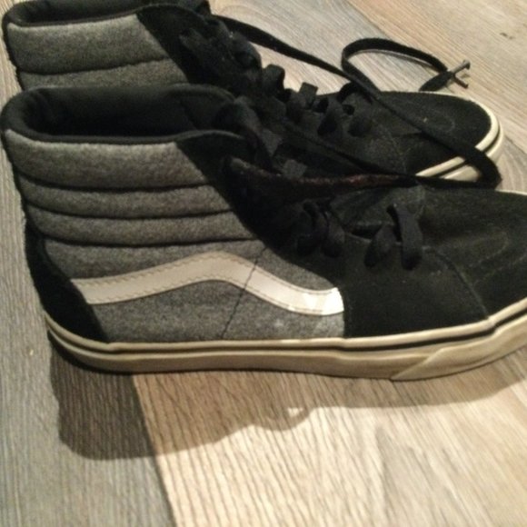 Black and Gray High-Top Vans - Picture 5 of 7
